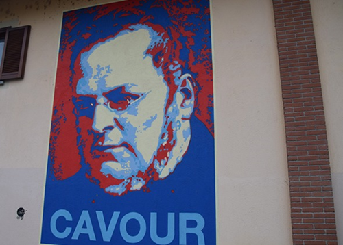 Due murales sul tema del Risorgimento e della personalità di Camillo Benso di Cavour